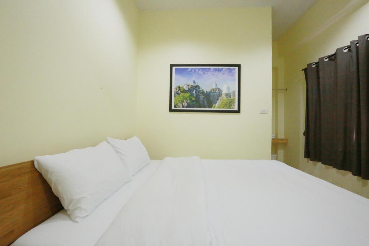 Hostel Interest Poshtel Bangkok Exteriér fotografie